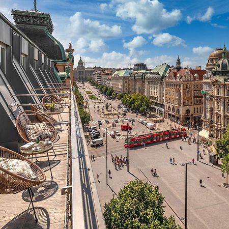 Vn17 Rooftop Suites By Adrez Prag Dış mekan fotoğraf