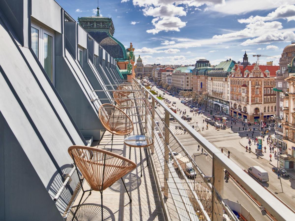Vn17 Rooftop Suites By Adrez Prag Dış mekan fotoğraf