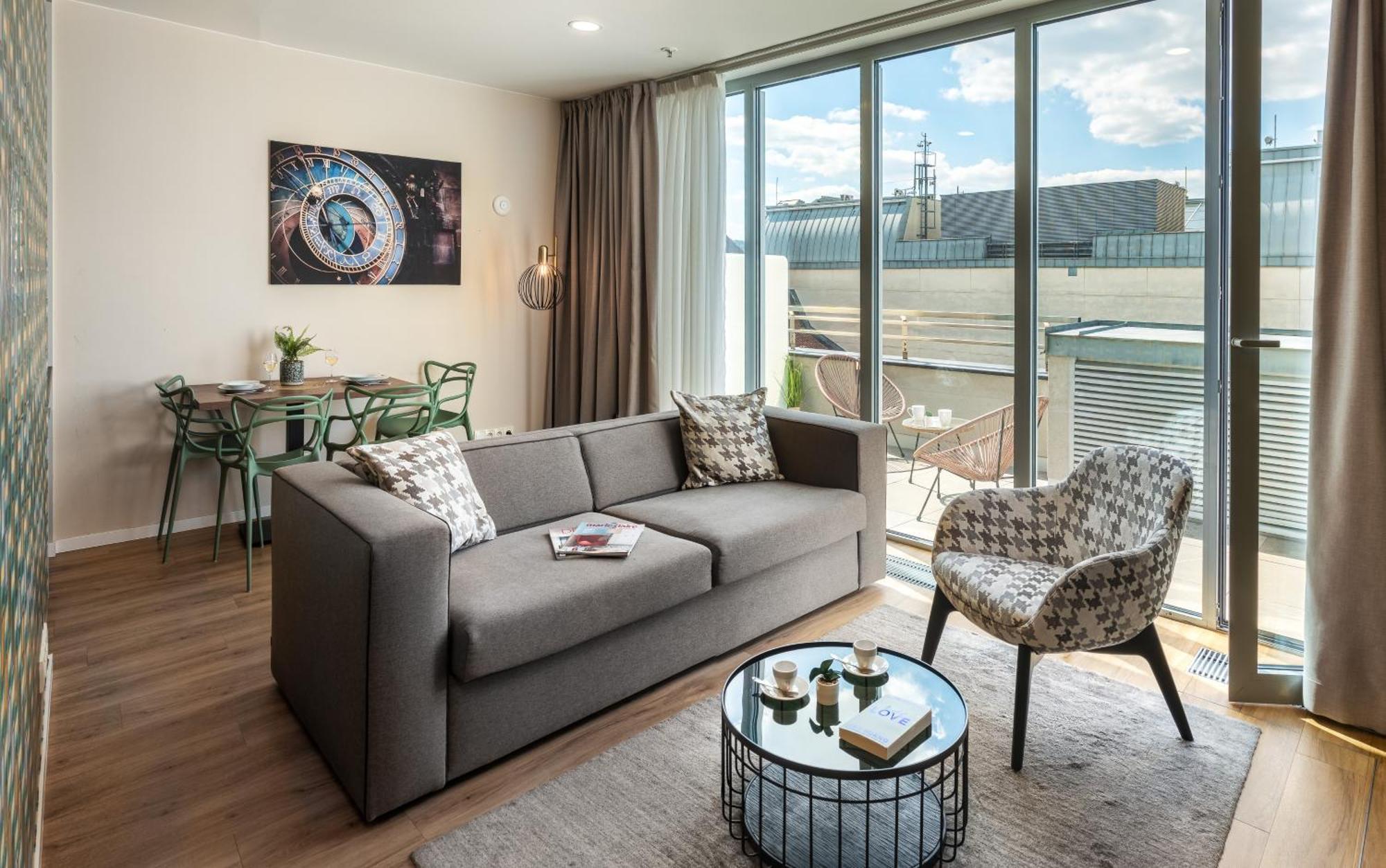 Vn17 Rooftop Suites By Adrez Prag Dış mekan fotoğraf